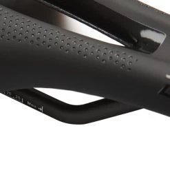 Selle DPV Titan Short Open-Fit Carbon Noir Anthracite -Vélo Équipement Magasin dpv c2991908 05 004