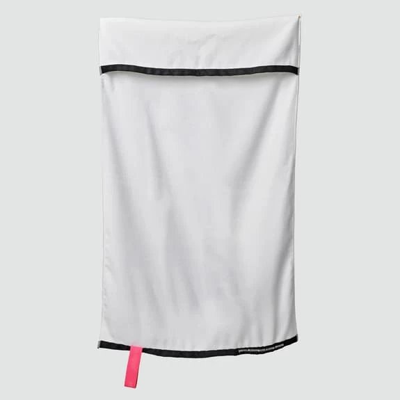 Serviette MAAP Training Blanc Noir 4 Serviette MAAP Training Blanc Noir – Image 2