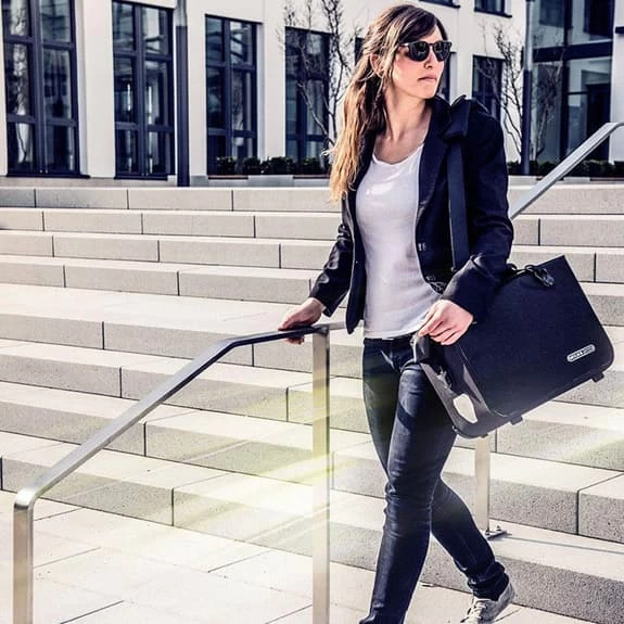 Sacoche Ortlieb Office-Bag High Visibility Avec Système De Fixation QL3.1 21 L Noir 8 Sacoche Ortlieb Office-Bag High Visibility Avec Système De Fixation QL3.1 21 L Noir – Image 6