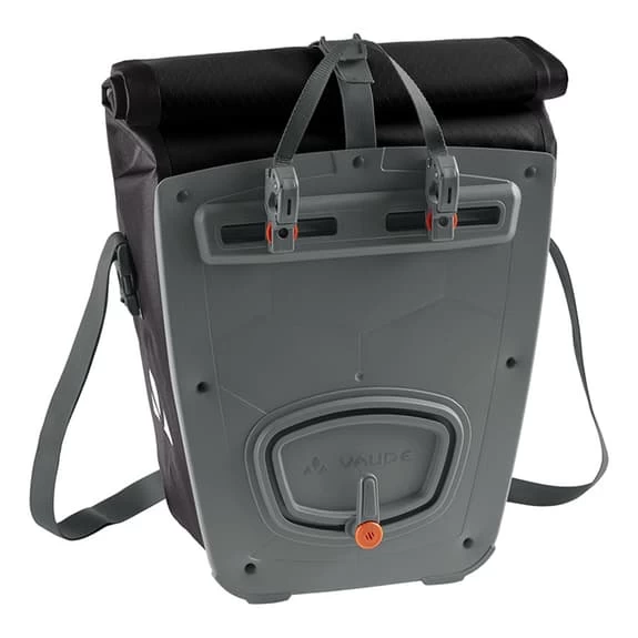 Sacoches Vaude Aqua Back Color Orange Noir (paire) 4 Sacoches Vaude Aqua Back Color Orange Noir (paire) – Image 2